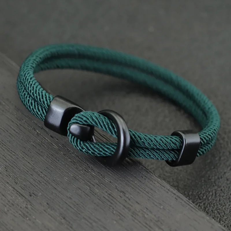 DualEdge bracelet The perfect combination of two layers that represent strength and flexibility