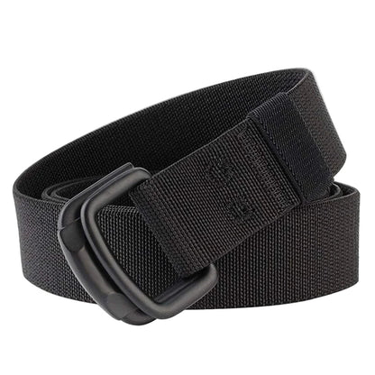 Black belt with a buckle on a white background, featuring the brand 'MaiKun'.