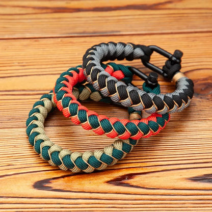 Heavy Haul Men’s U-Shape Survival Bracelet