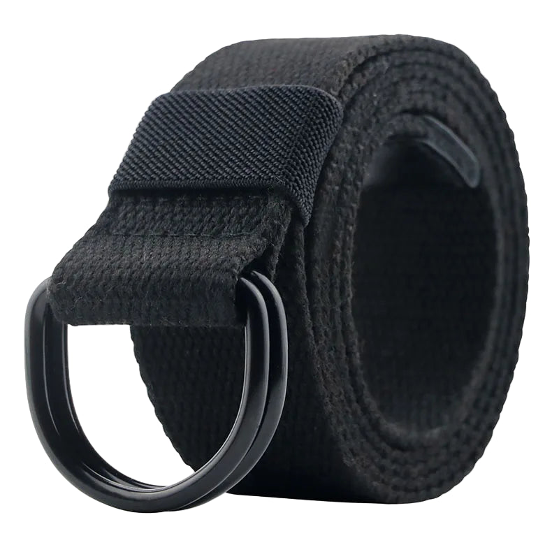 Black belt with a large ring buckle on a white background, branded 'MaiKun'.