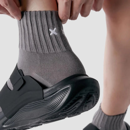 Men's Cushioned Athletic Crew Socks - Breathable Cotton Blend with XX Embroidery