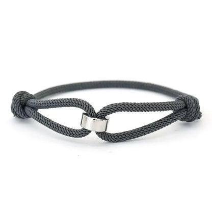 Pulsera de Cordón Trenzado – Estilo Minimalista Ajustable