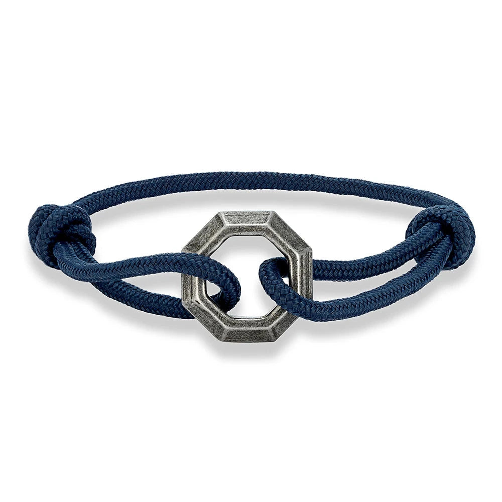 Eterna Loop symbolizes continuity and modern style. deideas