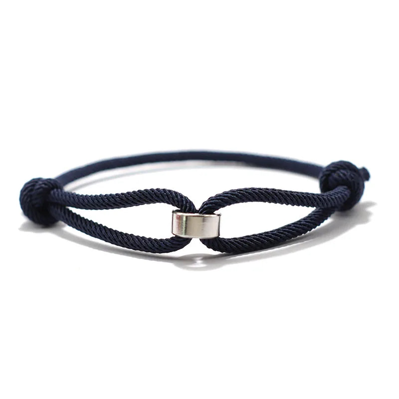 Pulsera de Cordón Trenzado – Estilo Minimalista Ajustable