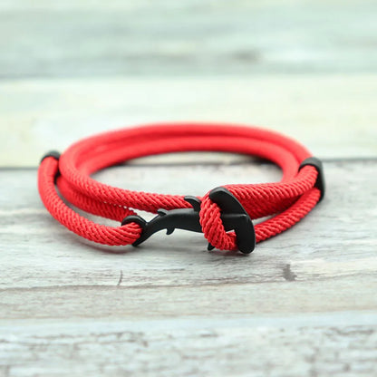 Shark Tide Bracelet The strength and movement of the waves, symbolizing the power of the shark.