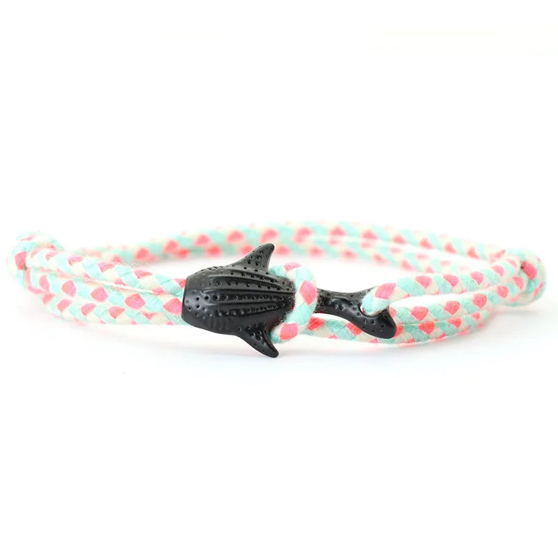 Shark Tide Bracelet Represents the connection between the energy of the sea and the adventurous spirit