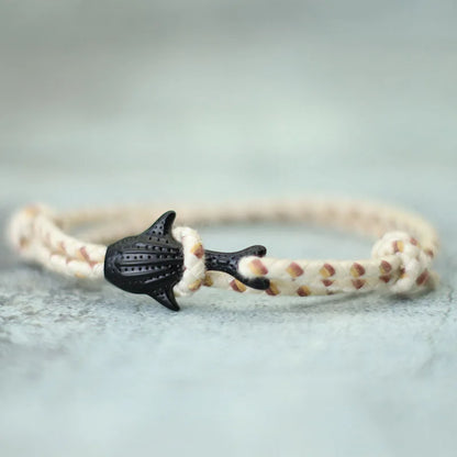 Shark Tide Bracelet Represents the connection between the energy of the sea and the adventurous spirit