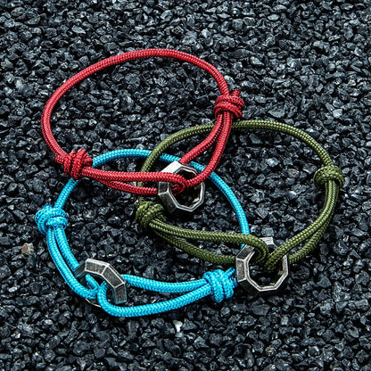 Eterna Loop symbolizes continuity and modern style. deideas