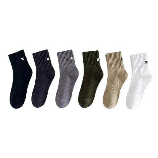 Calcetines de algodón bordados a media pantorrilla - UE 38-44, 4 colores, unisex