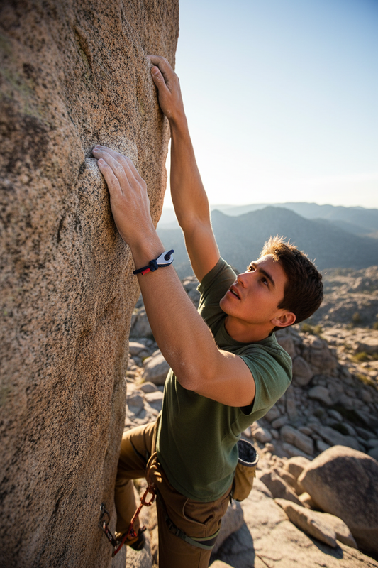 Vertigo Bracelet - Male Rock Climbing